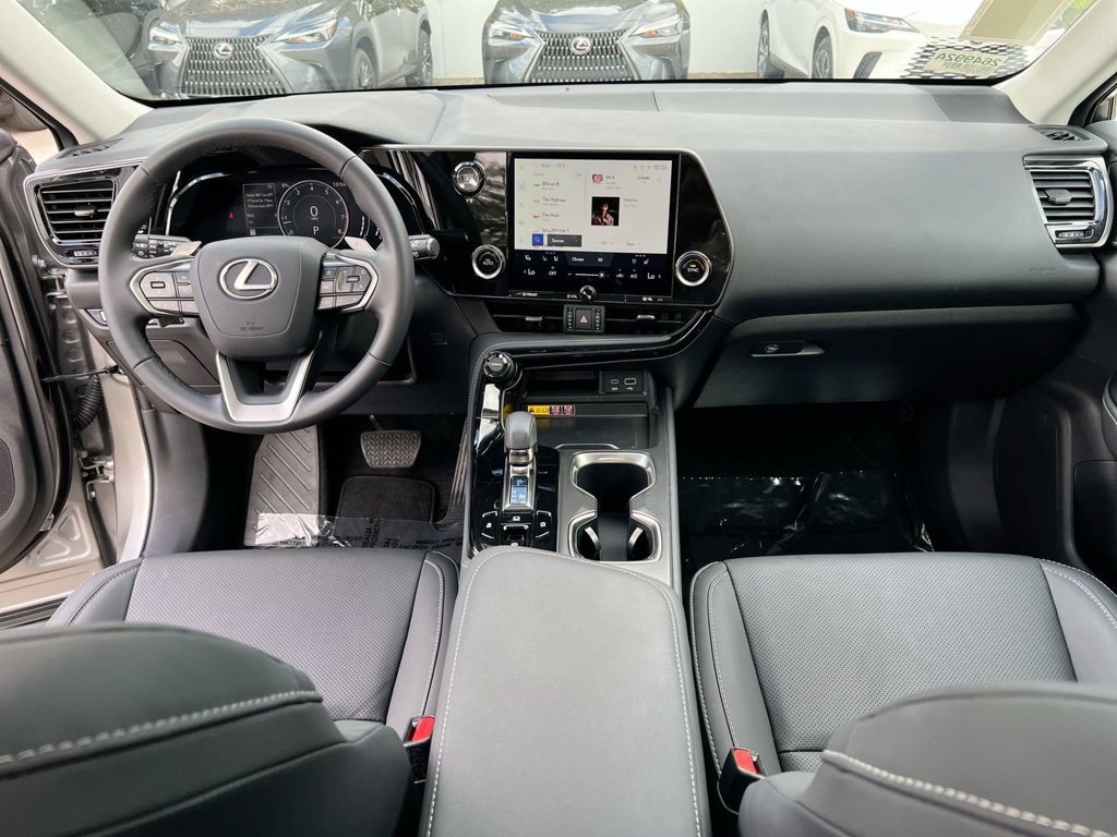 Certified 2025 Lexus NX 250 FWD w/ Accessory Package (2T) image 20