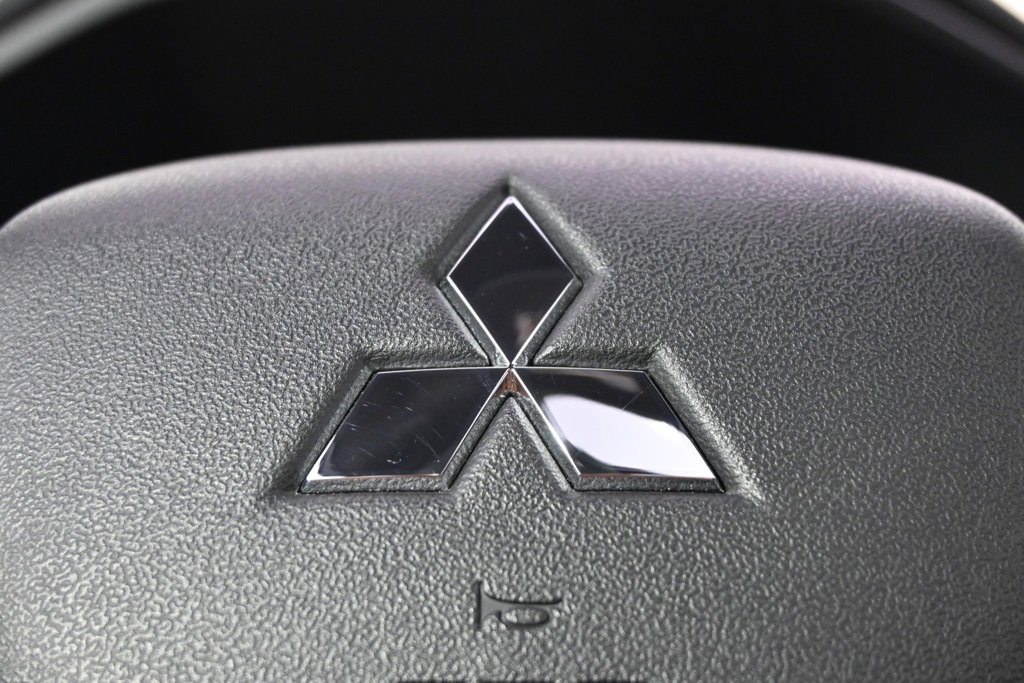 Used 2022 Mitsubishi Outlander SEL image 33