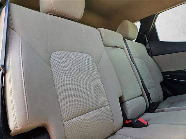 Used 2017 Hyundai Santa Fe Sport FWD image 19