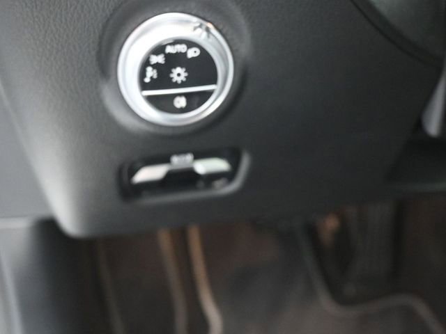 Used 2024 Mercedes-Benz C 300 4MATIC Sedan image 20