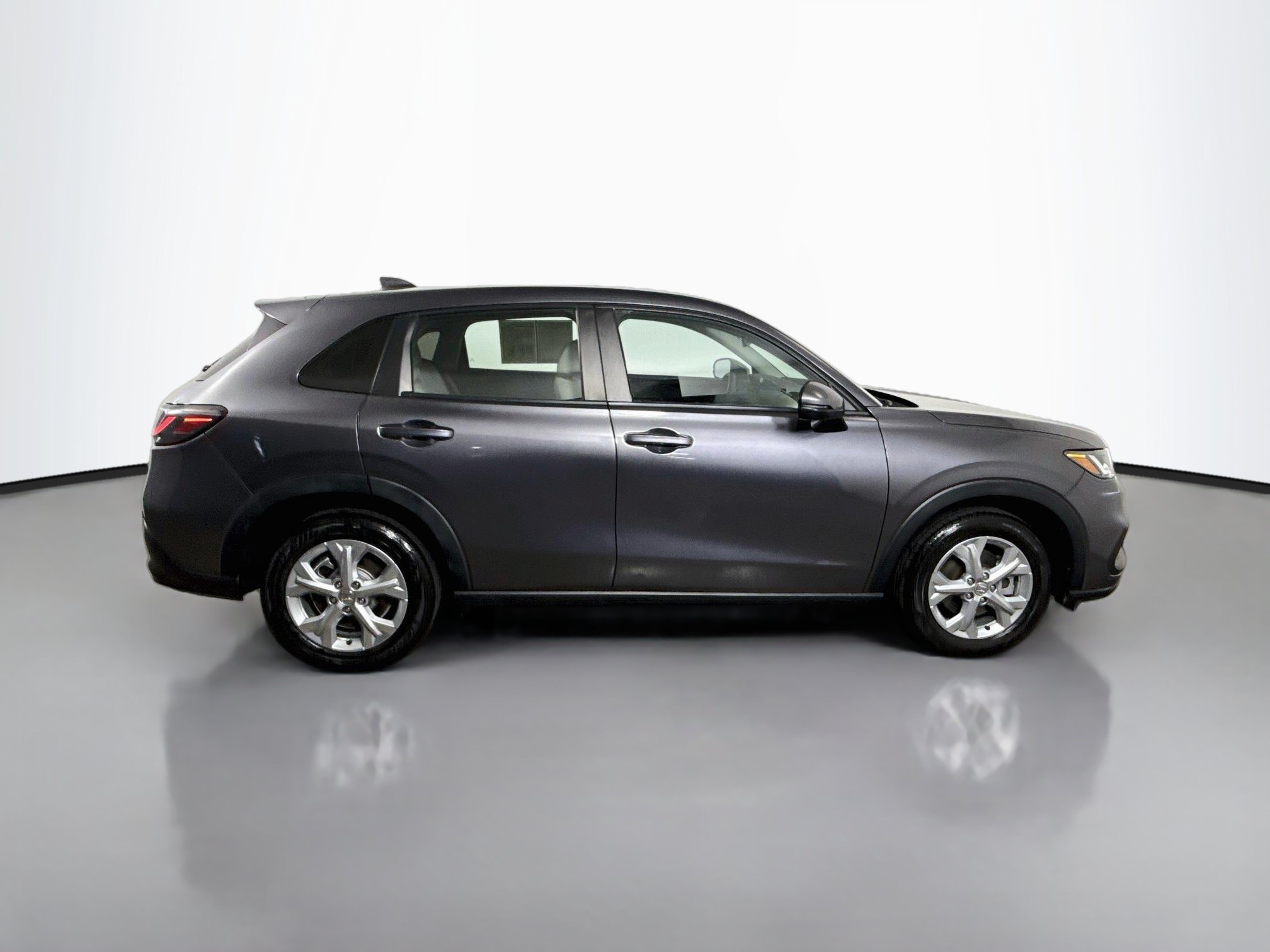 Used 2023 Honda HR-V LX image 8
