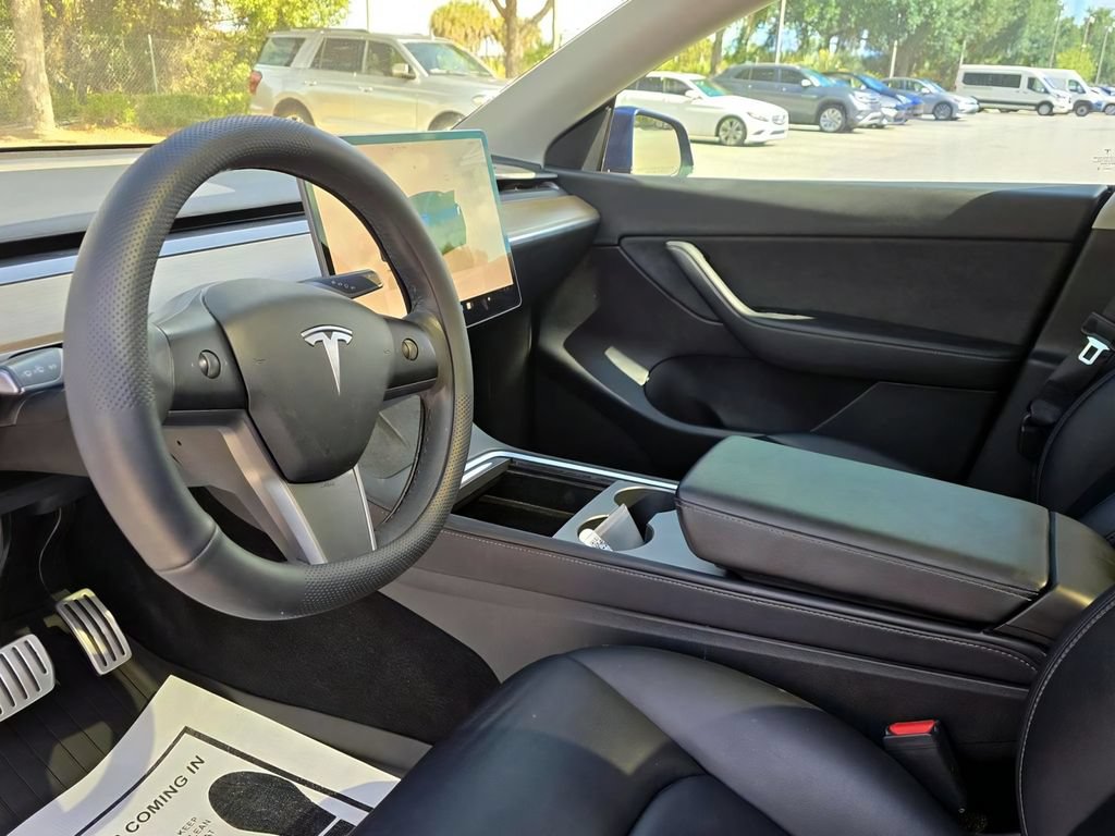 Used 2022 Tesla Model Y Performance AWD/4WD image 12