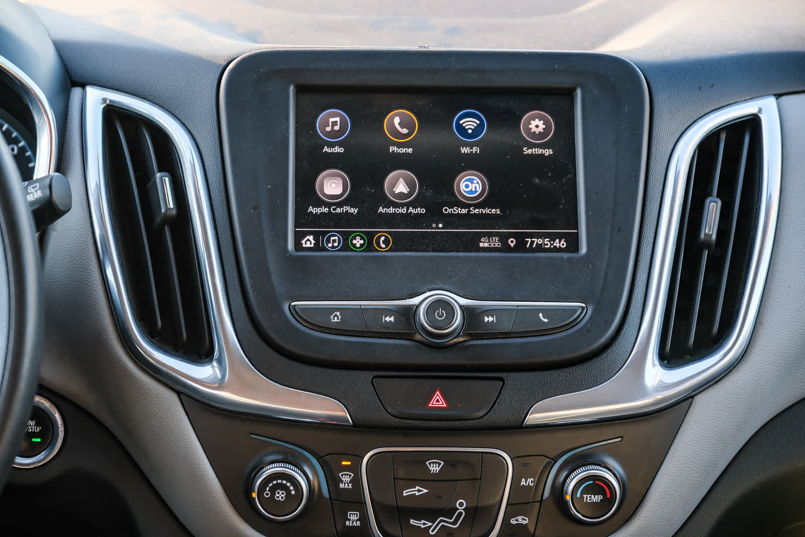 Used 2020 Chevrolet Equinox LS FWD image 12