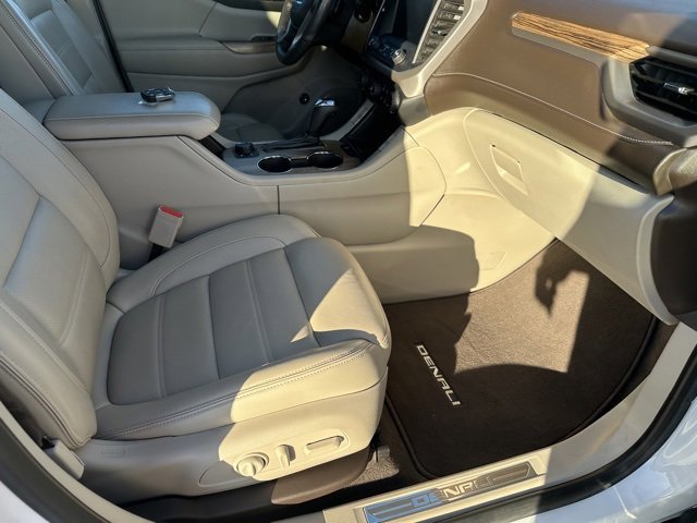 Used 2019 GMC Acadia Denali image 30