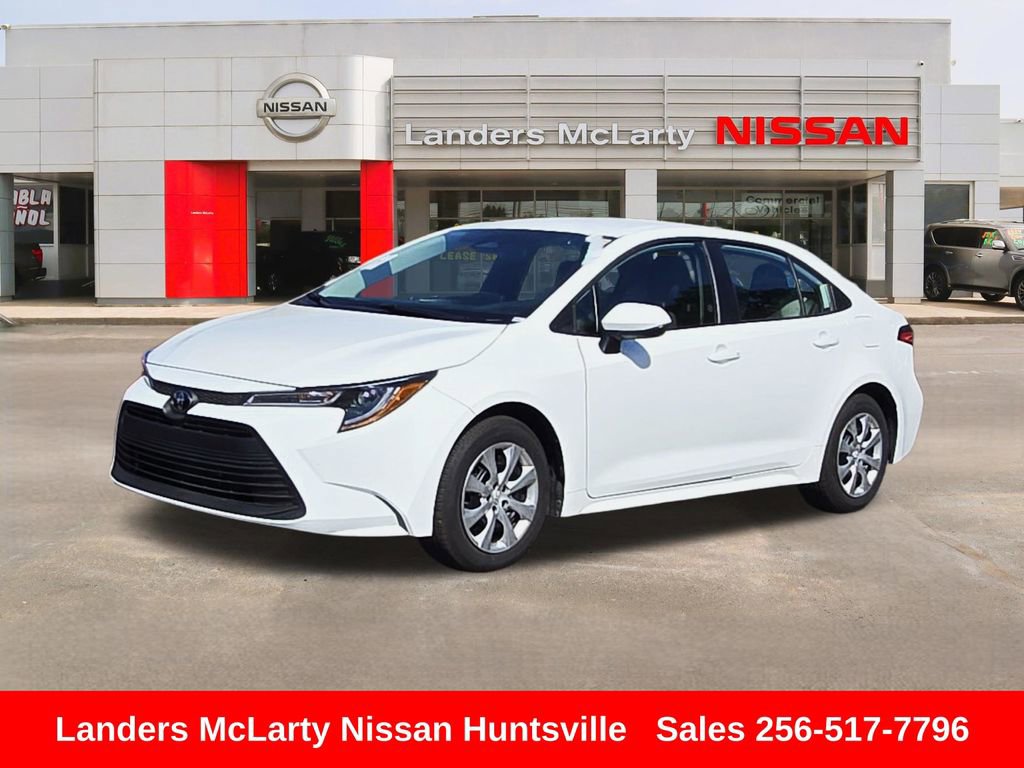 Used 2026 Toyota Corolla LE FWD image 9