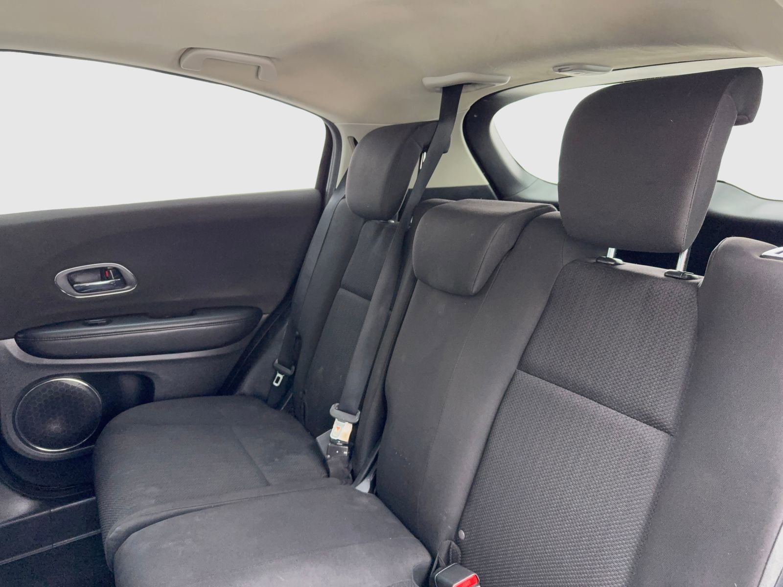 Used 2018 Honda HR-V EX image 34