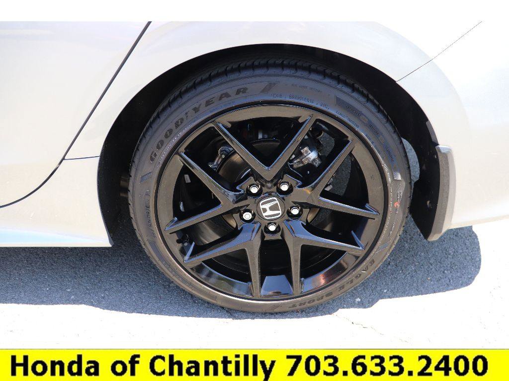 Used 2025 Honda Civic Sport image 29