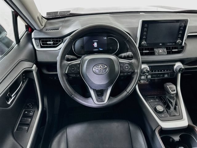 Used 2021 Toyota RAV4 Limited AWD/4WD image 29