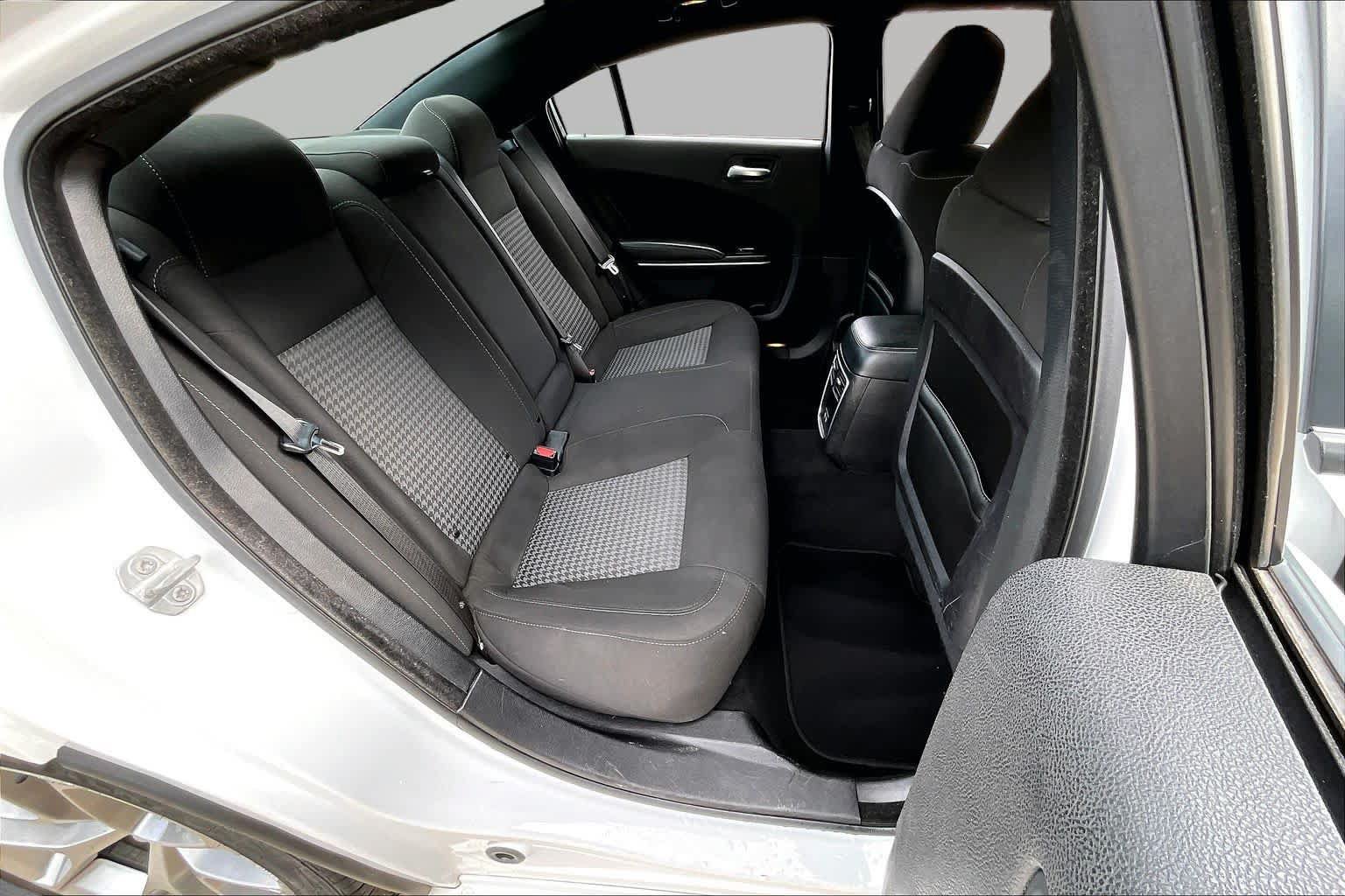Used 2021 Dodge Charger GT RWD image 18