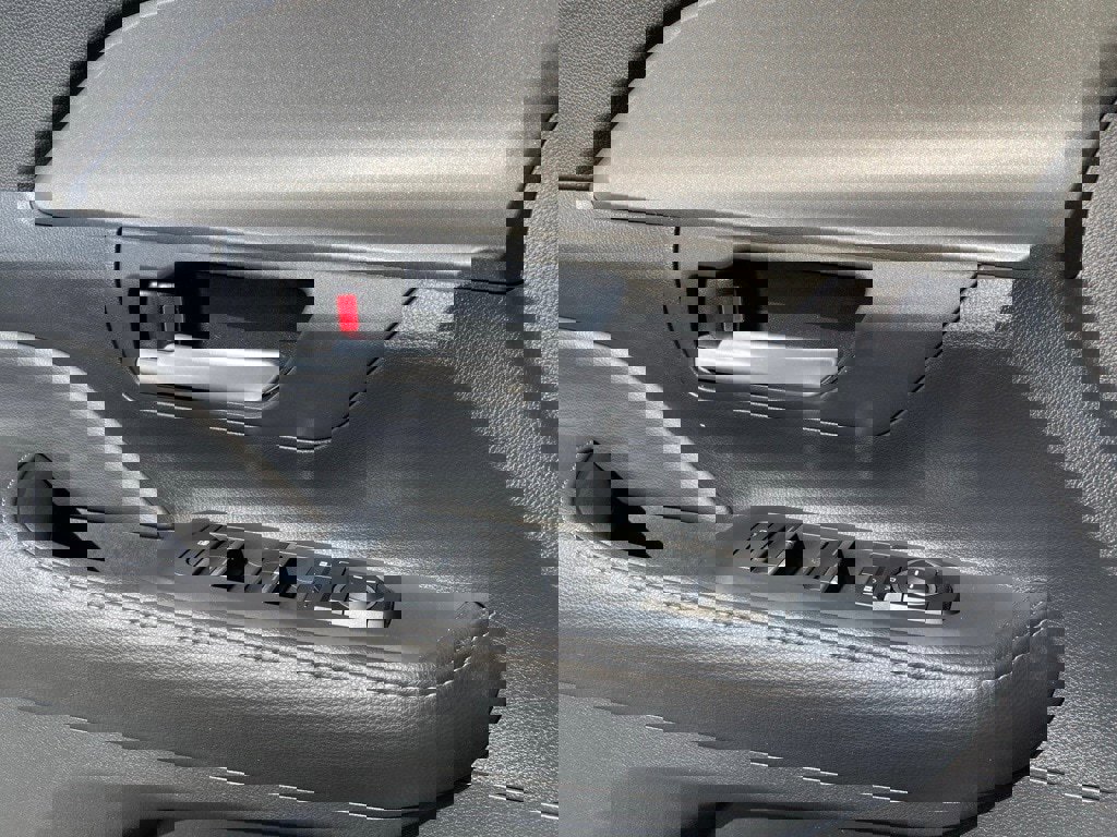 Certified 2024 Toyota Grand Highlander XLE image 15