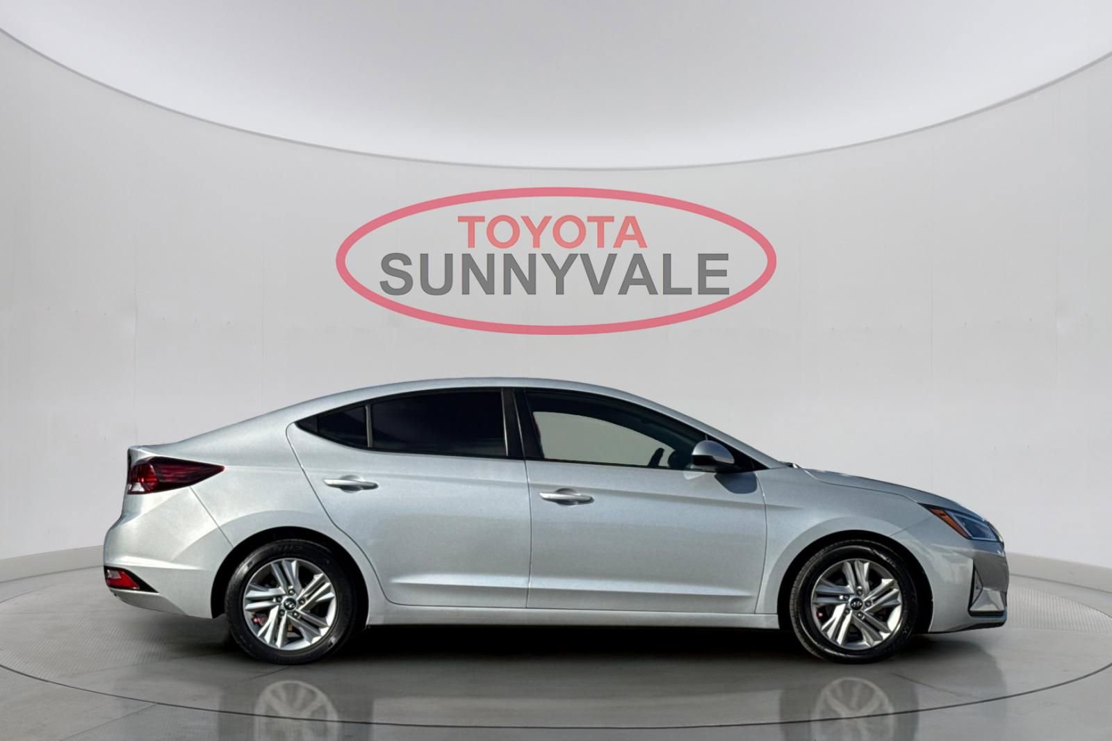 Used 2020 Hyundai Elantra SEL image 9