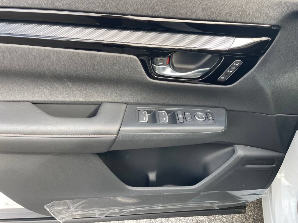 New 2027 Honda CR-V Sport Touring image 7