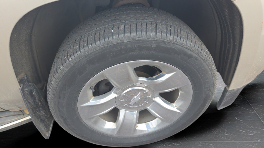 Used 2015 Chevrolet Tahoe LTZ AWD/4WD image 15
