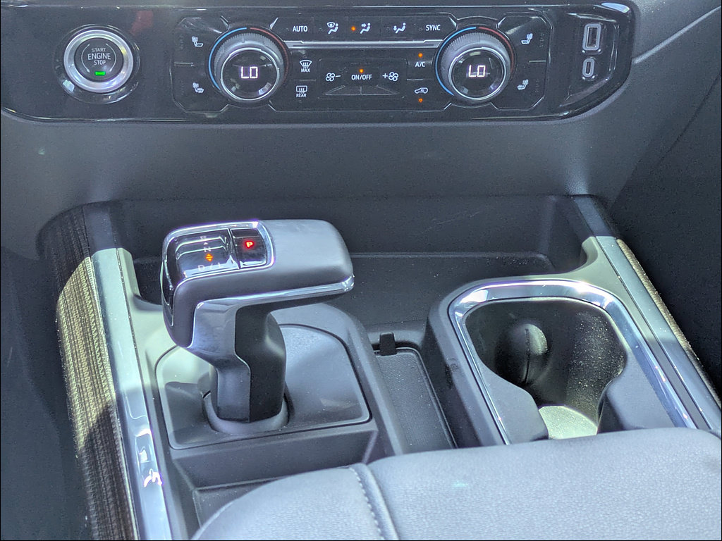 Used 2023 Chevrolet Silverado 1500 LT AWD/4WD image 28