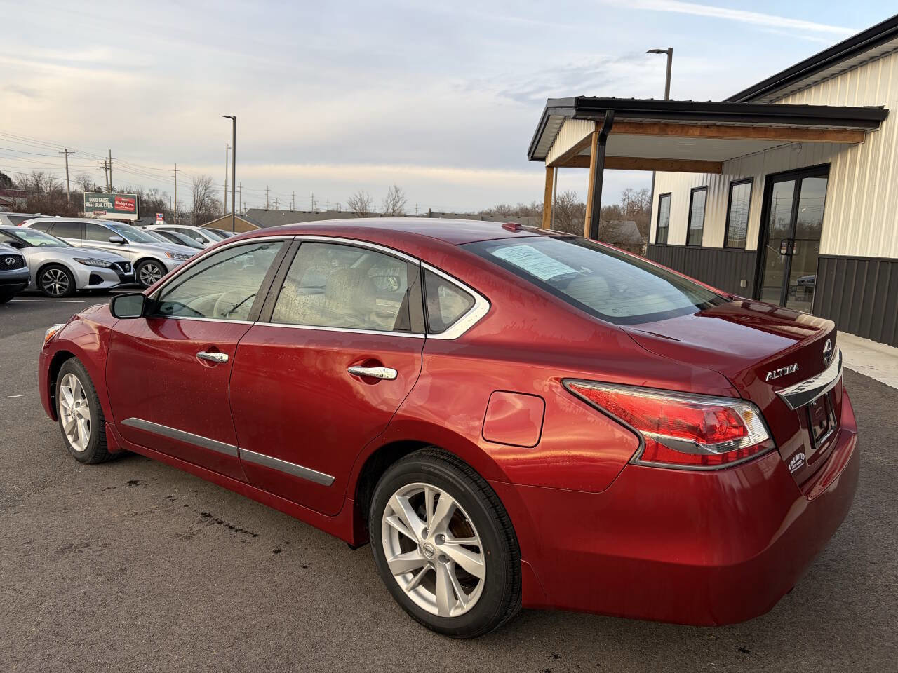 Used 2015 Nissan Altima 2.5 SV image 13
