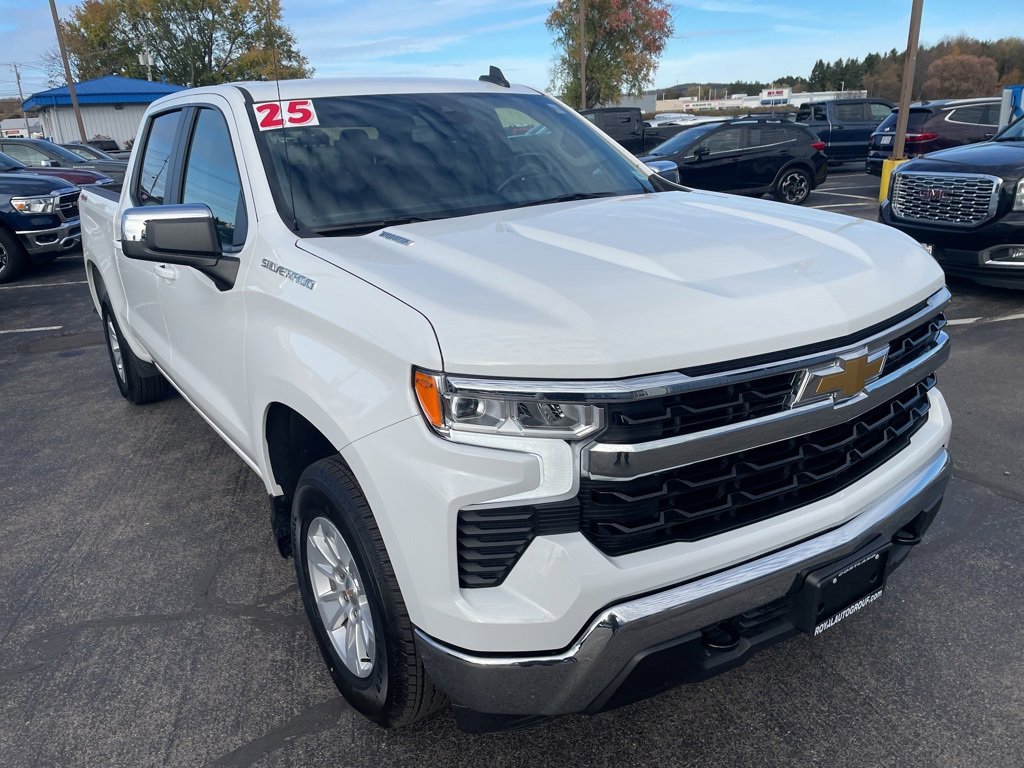 Certified 2025 Chevrolet Silverado 1500 LT w/ Convenience Package II image 13