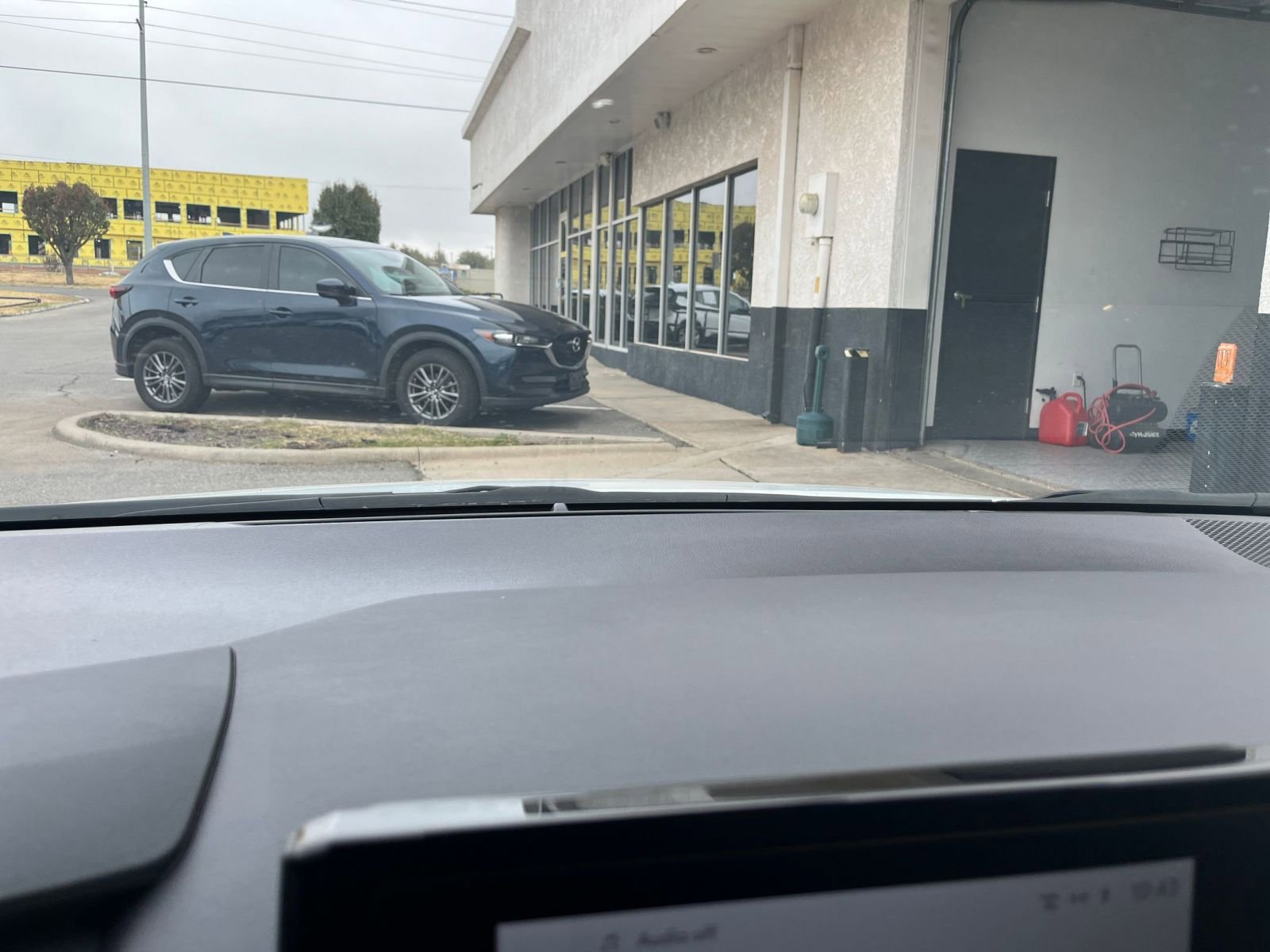 Used 2023 Toyota Corolla LE image 20