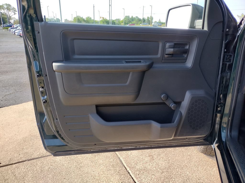 Used 2011 RAM 1500 ST RWD image 14