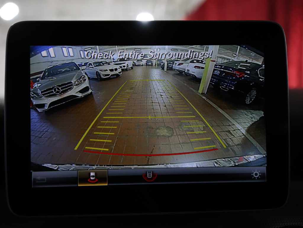 Used 2019 Mercedes-Benz GLA 250 4MATIC image 18