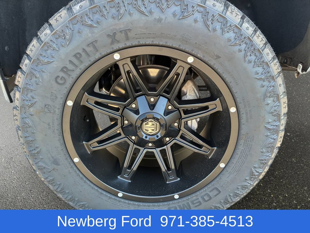 Used 2024 Chevrolet Silverado 1500 W/T w/ Z71 Off-Road Package AWD/4WD image 11