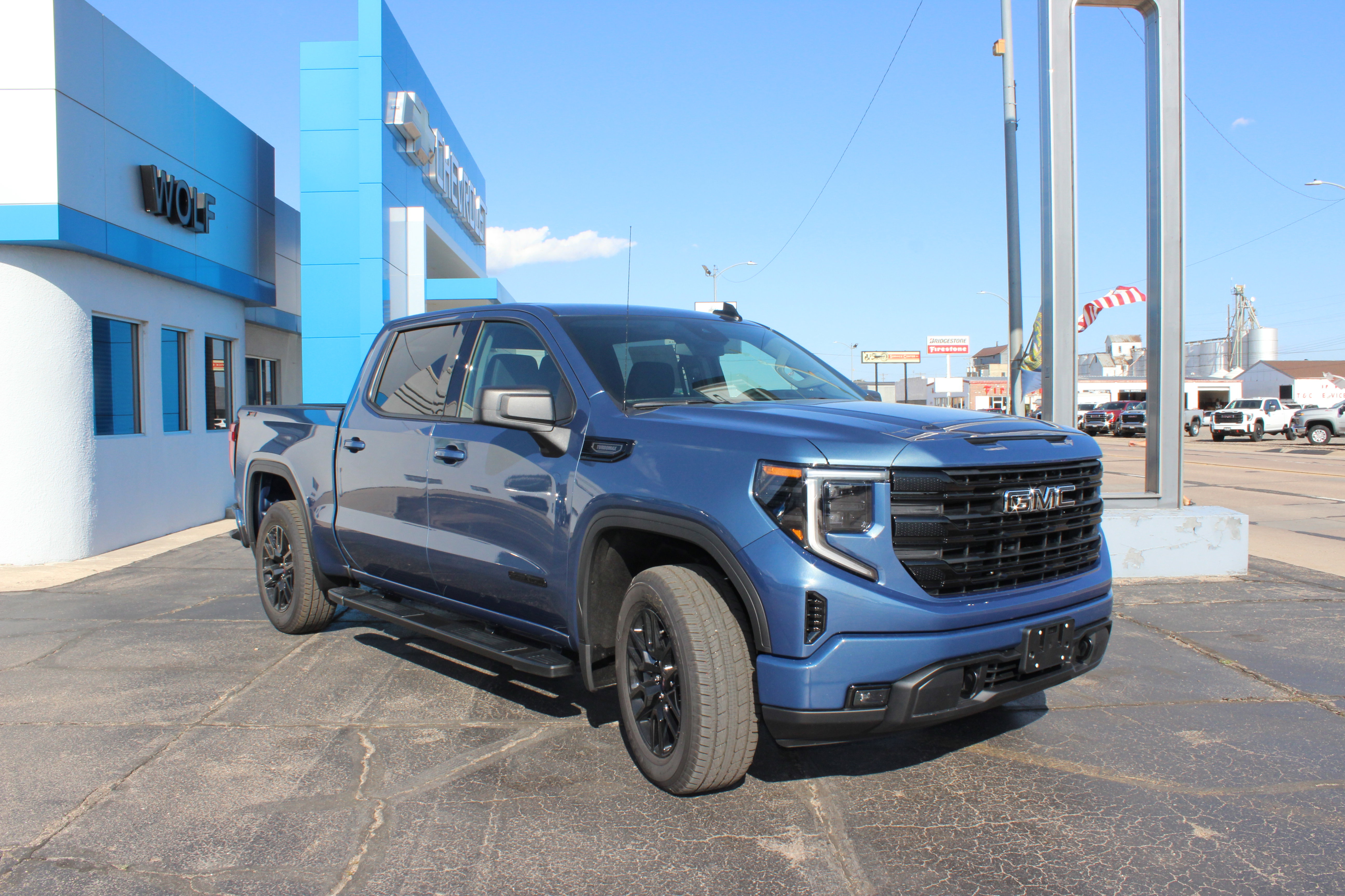 New 2026 GMC Sierra 1500 Elevation w/ LPO, Elevation Black Package image 2