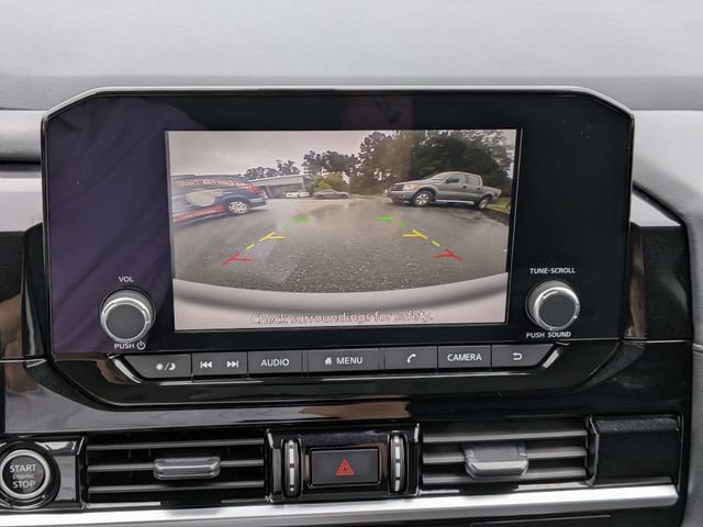 Used 2024 Nissan Pathfinder SV FWD image 30