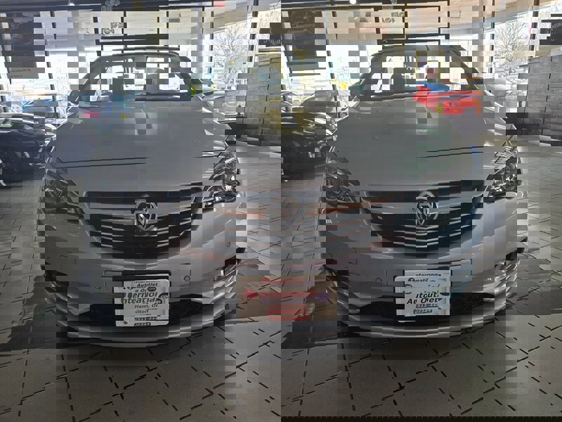 Used 2016 Buick Cascada Premium image 2