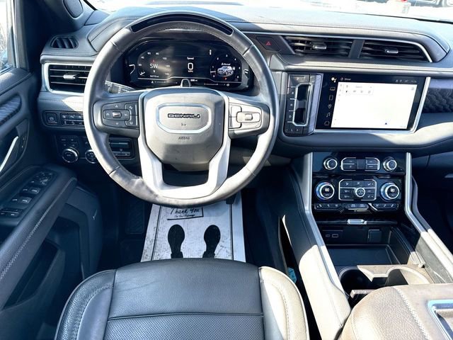 Used 2024 GMC Yukon Denali w/ Advanced Technology Package image 14