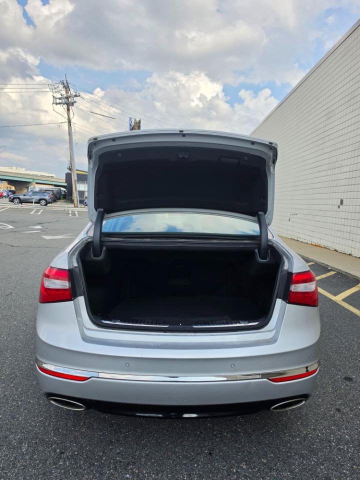Used 2016 Kia Cadenza Premium FWD image 10