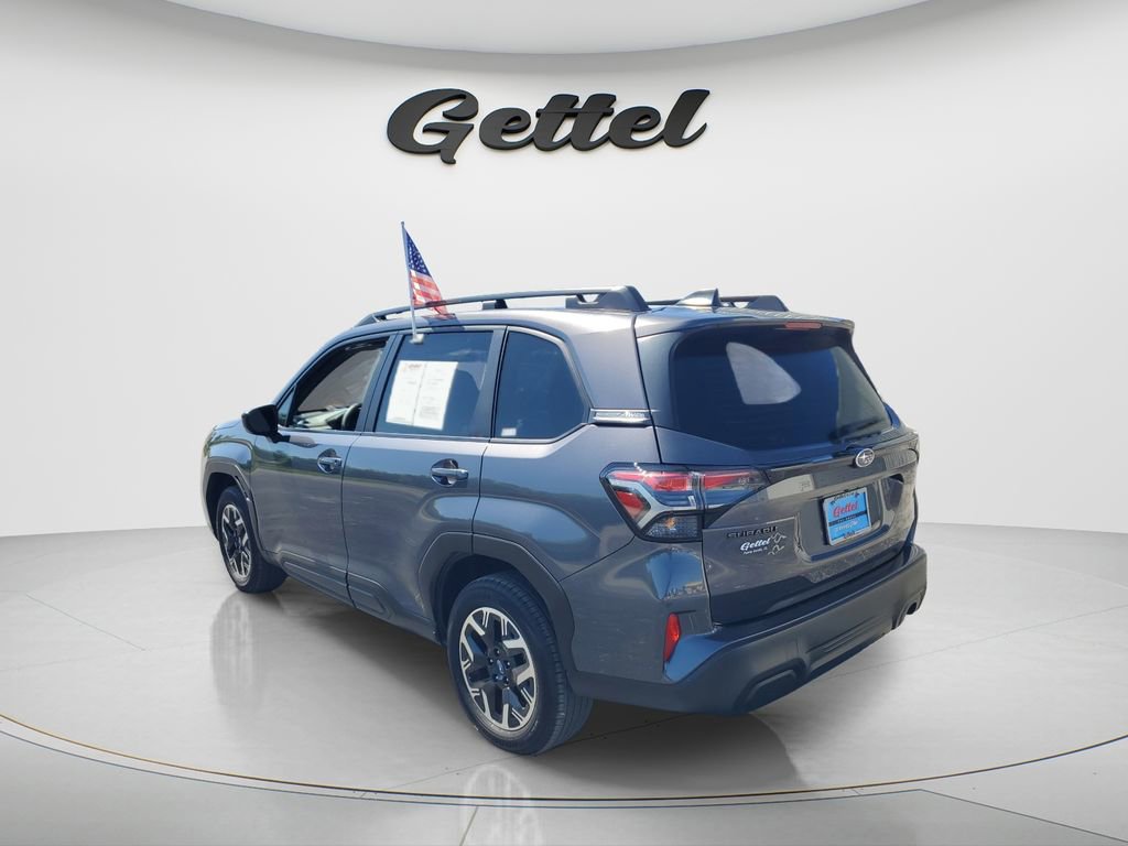 Used 2025 Subaru Forester AWD/4WD image 7