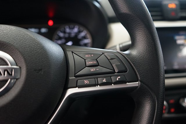 Used 2021 Nissan Versa SV image 27