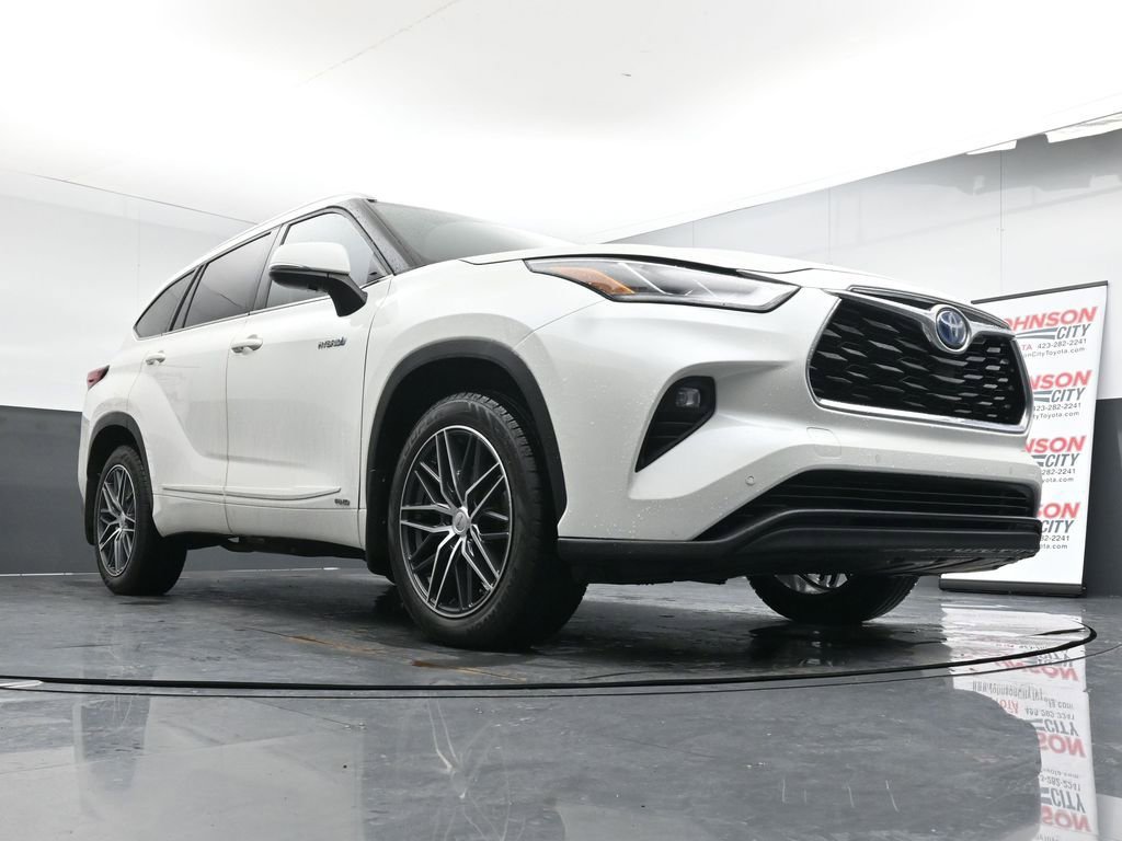Used 2020 Toyota Highlander Limited image 18