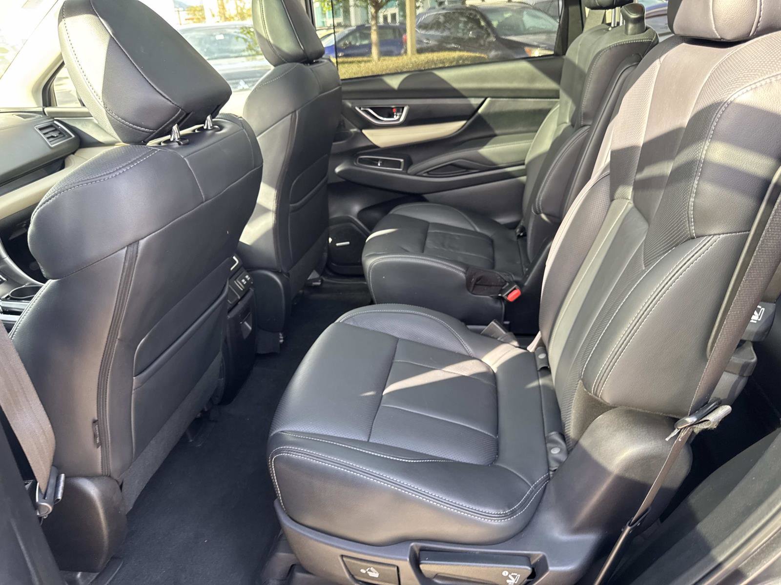 Used 2022 Subaru Ascent Limited w/ Technology Package image 13