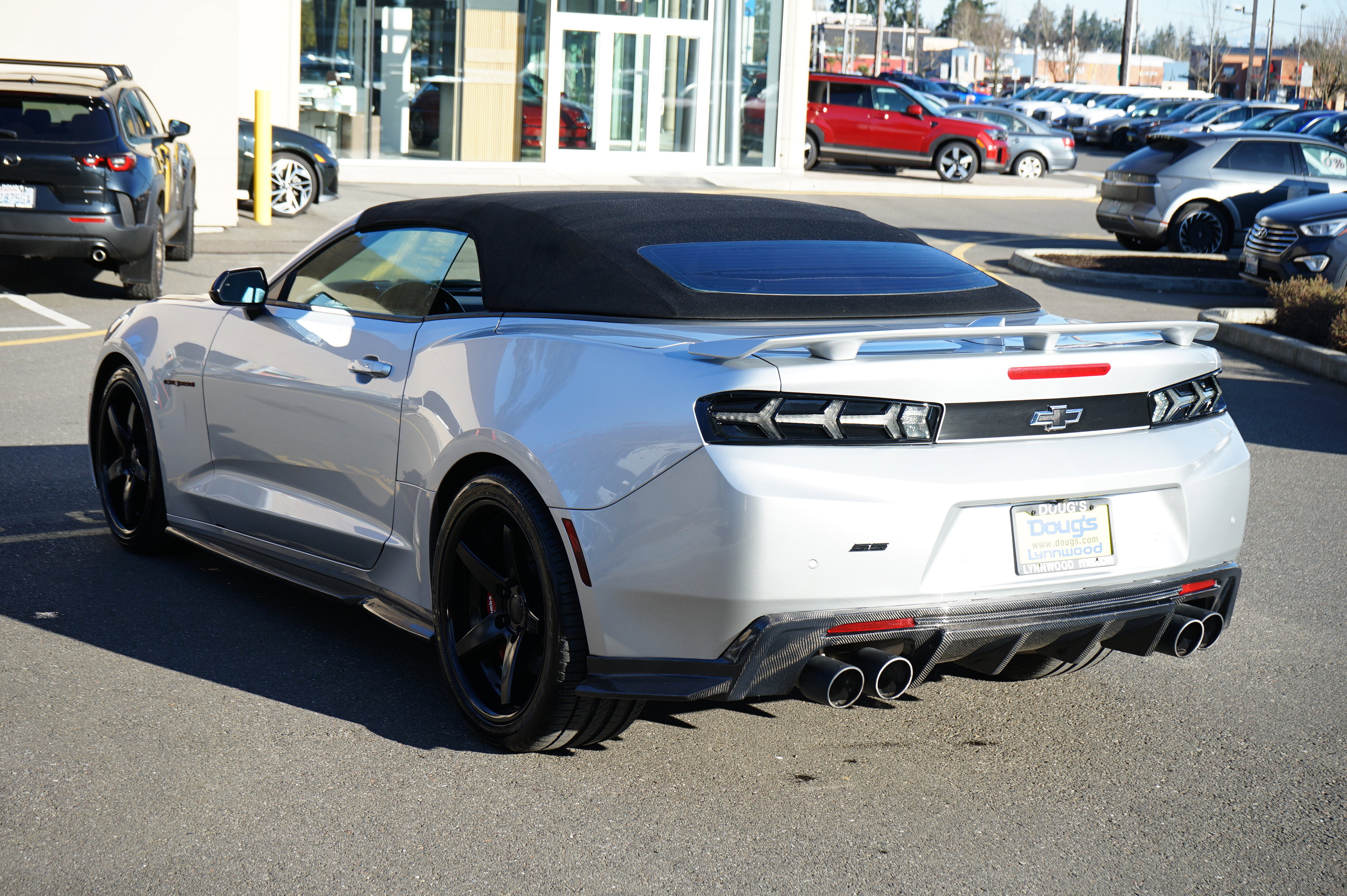 Used 2018 Chevrolet Camaro SS image 7