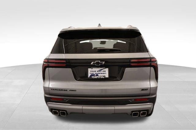 New 2026 Chevrolet Traverse Z71 w/ Enhanced Driving Package image 3