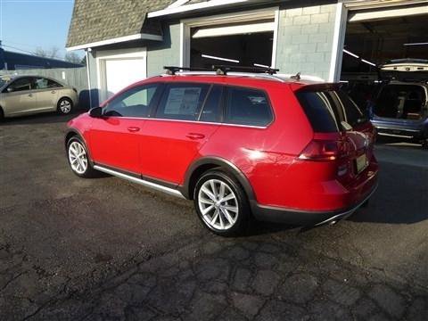 Used 2017 Volkswagen Golf Alltrack S AWD/4WD image 8
