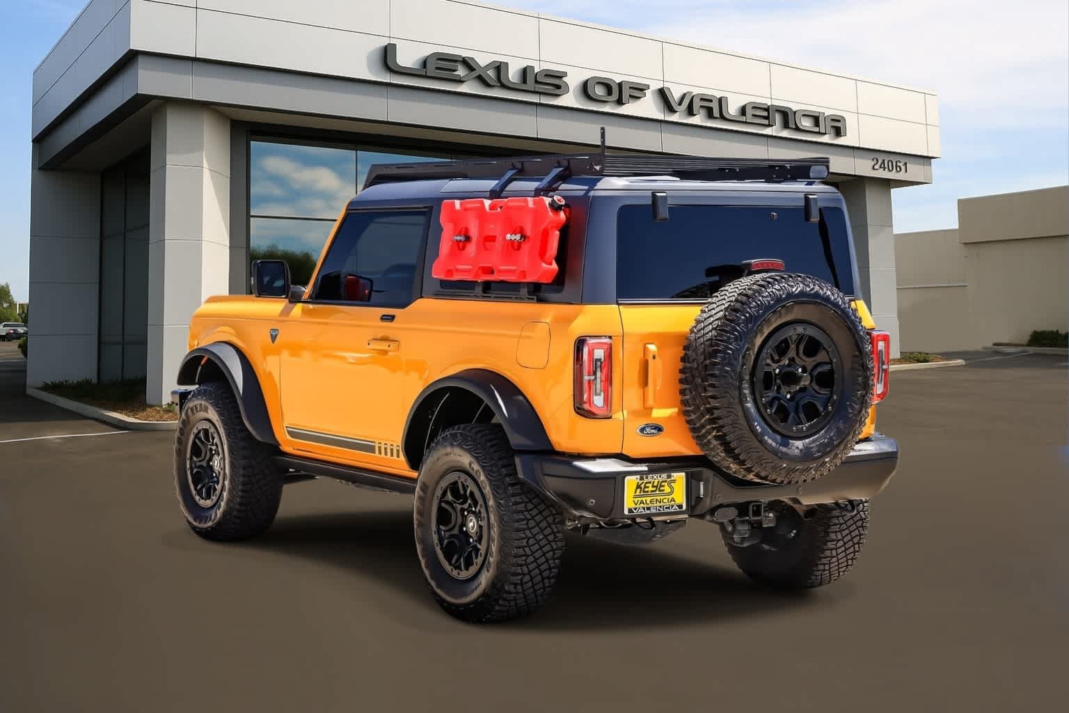 Used 2021 Ford Bronco First Edition AWD/4WD image 2