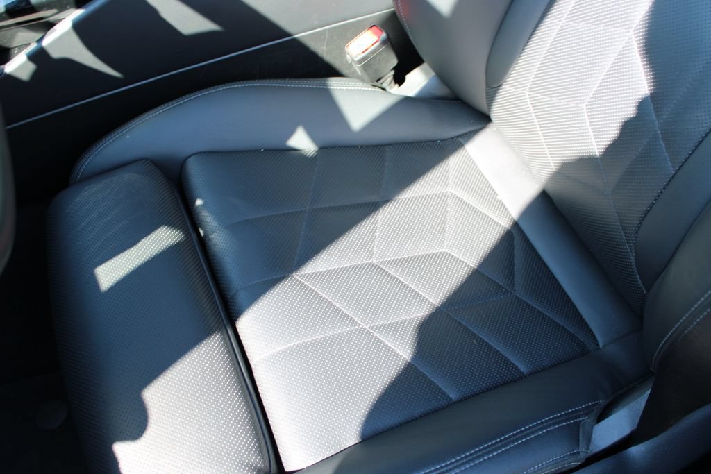Used 2025 BMW 530i RWD image 11