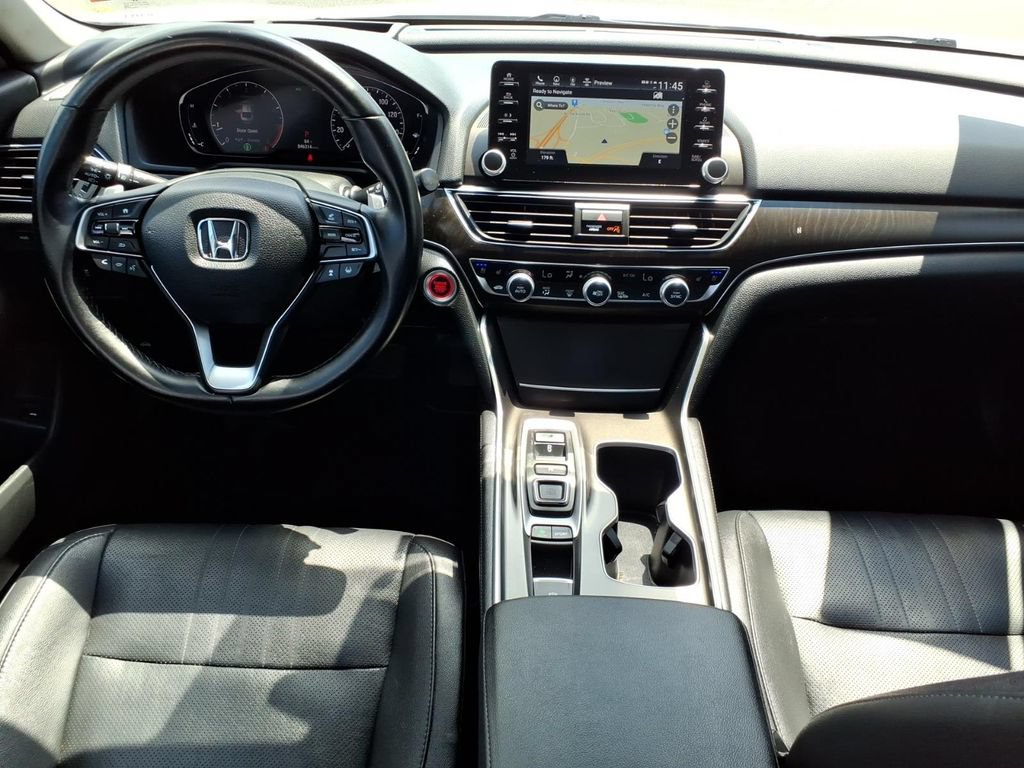 Used 2019 Honda Accord Touring image 16