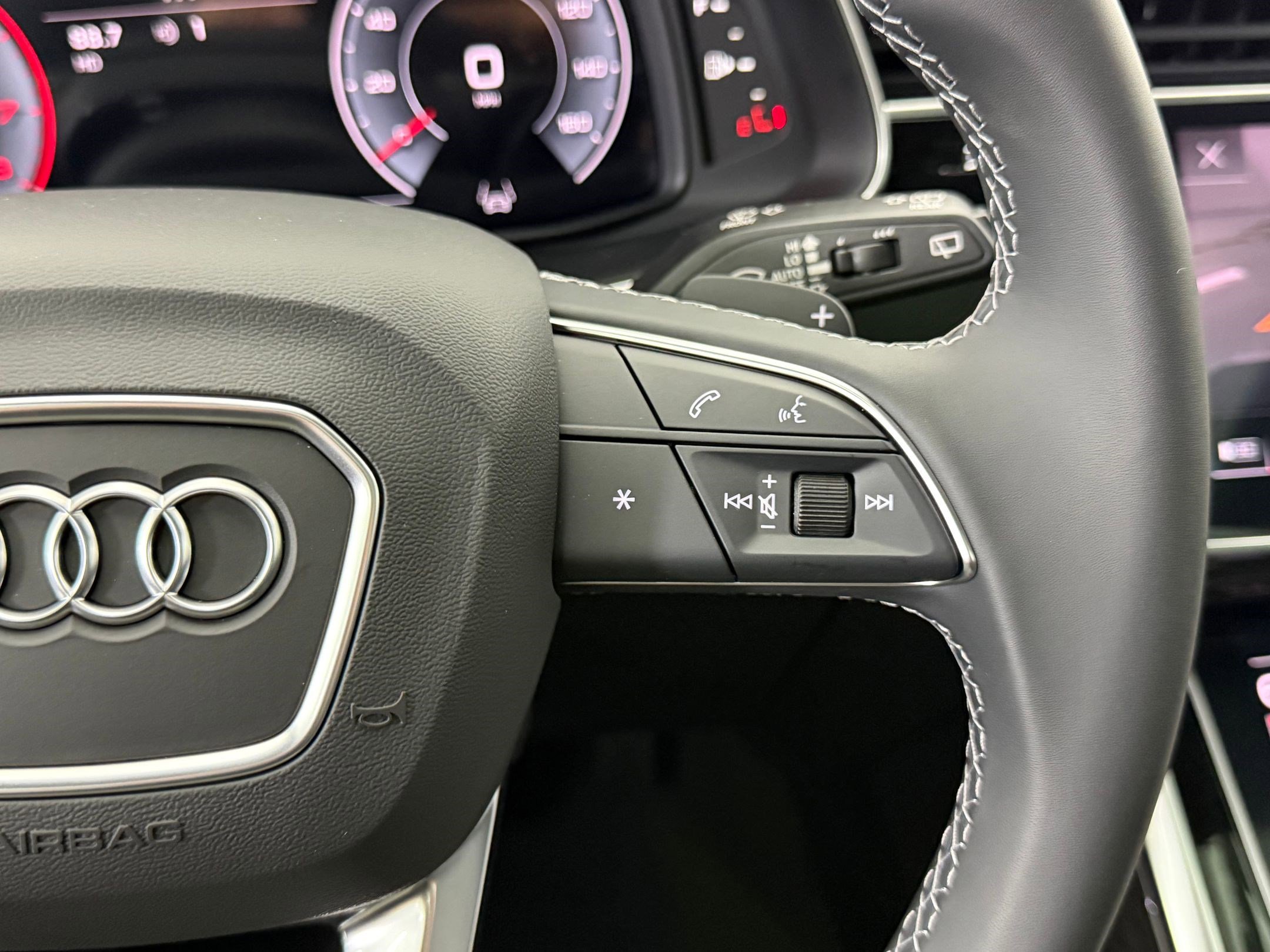 New 2026 Audi Q7 3.0T Premium Plus AWD/4WD image 27
