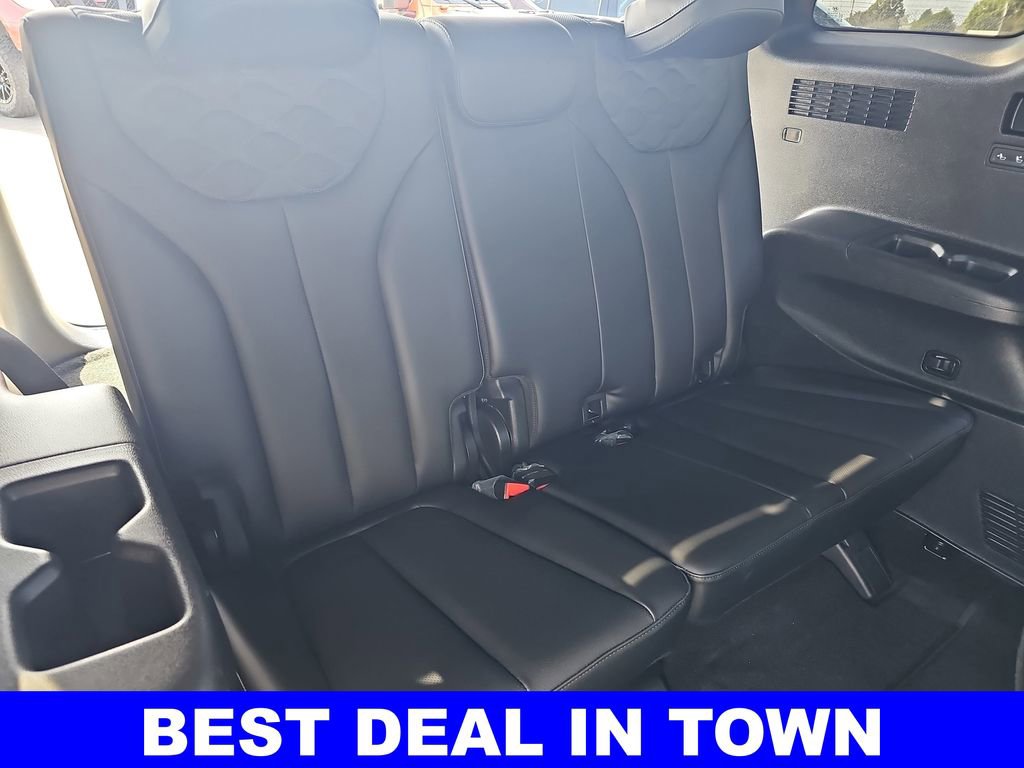 Used 2022 Hyundai Palisade Calligraphy w/ Winter Package AWD/4WD image 12