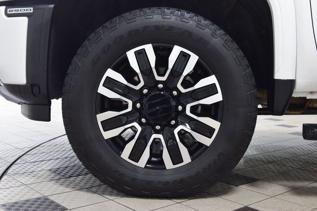 Used 2024 GMC Sierra 2500 Denali Ultimate image 31