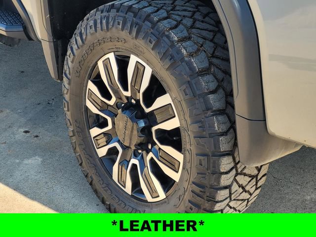 Used 2024 GMC Sierra 2500 Denali Ultimate w/ Max Trailering Package image 9