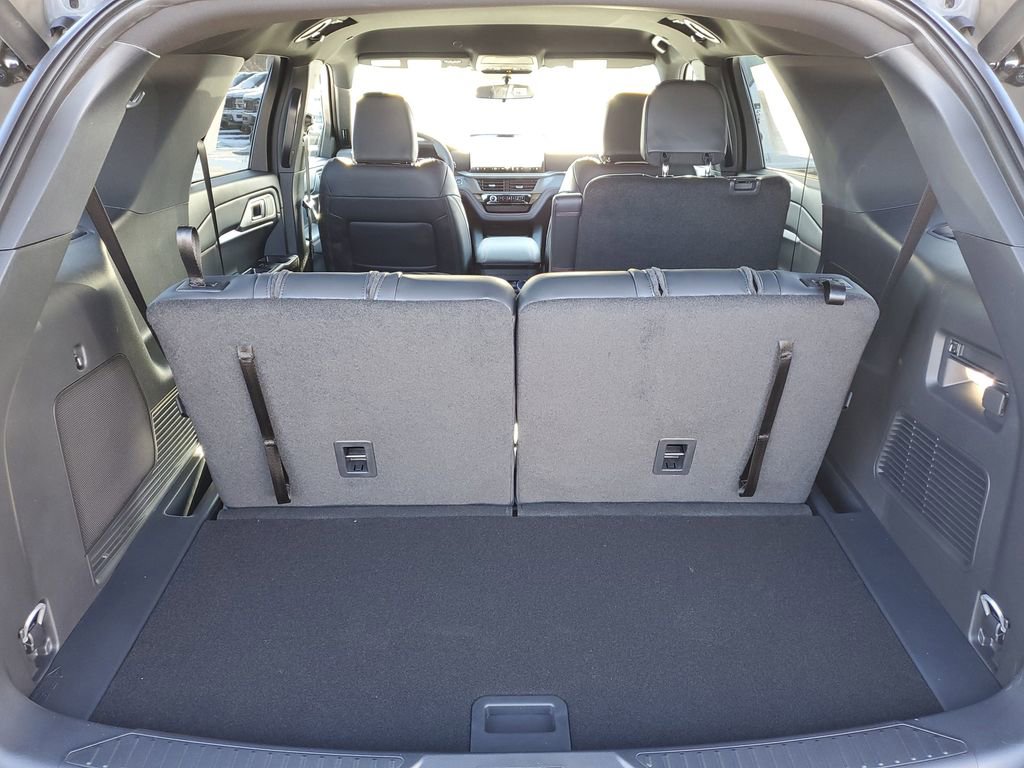 New 2026 Ford Explorer ST-Line AWD/4WD image 35