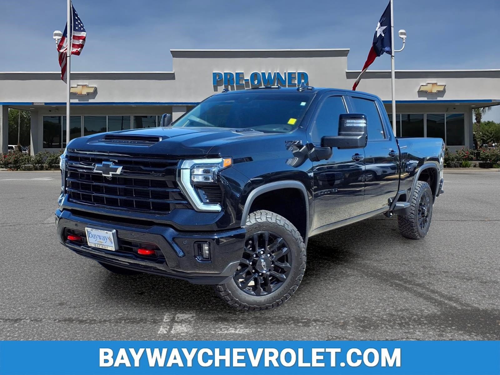 Used 2025 Chevrolet Silverado 2500 LT w/ Trail Boss Package AWD/4WD image 1
