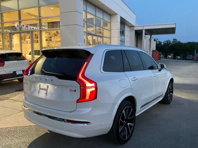 Certified 2023 Volvo XC90 B6 Plus AWD/4WD image 7