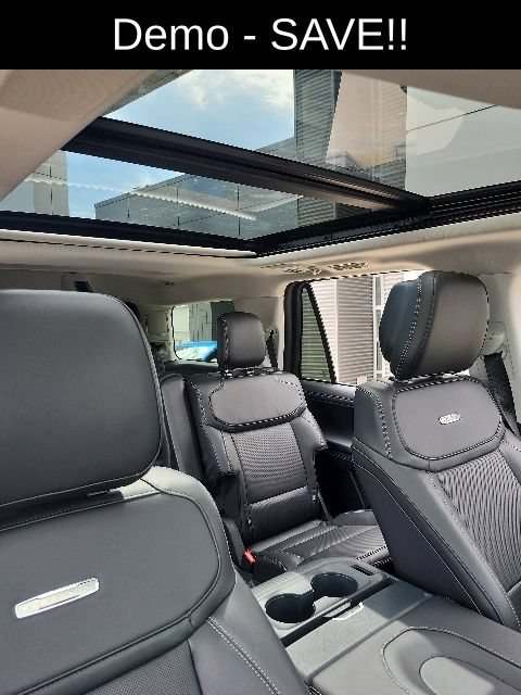 New 2026 Ford Expedition Platinum w/ Driver's Package AWD/4WD image 16