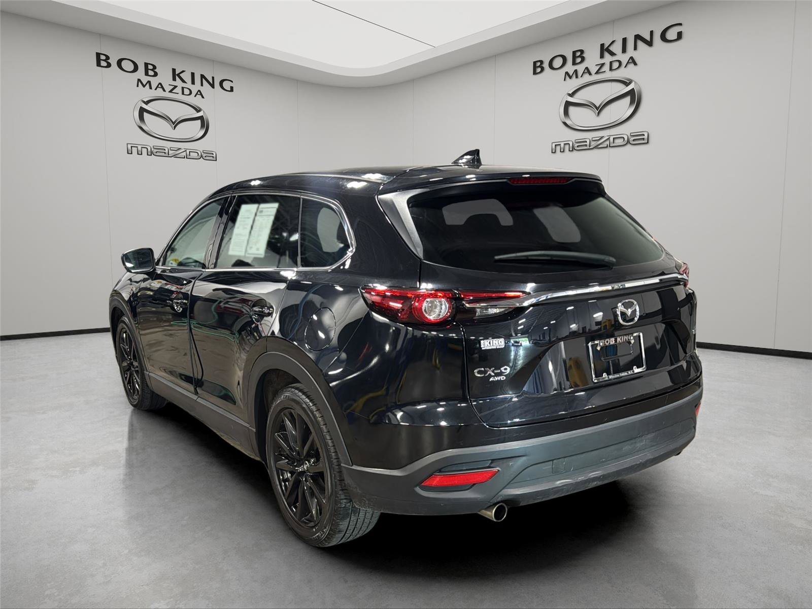 Used 2023 MAZDA CX-9 Touring Plus AWD/4WD image 3