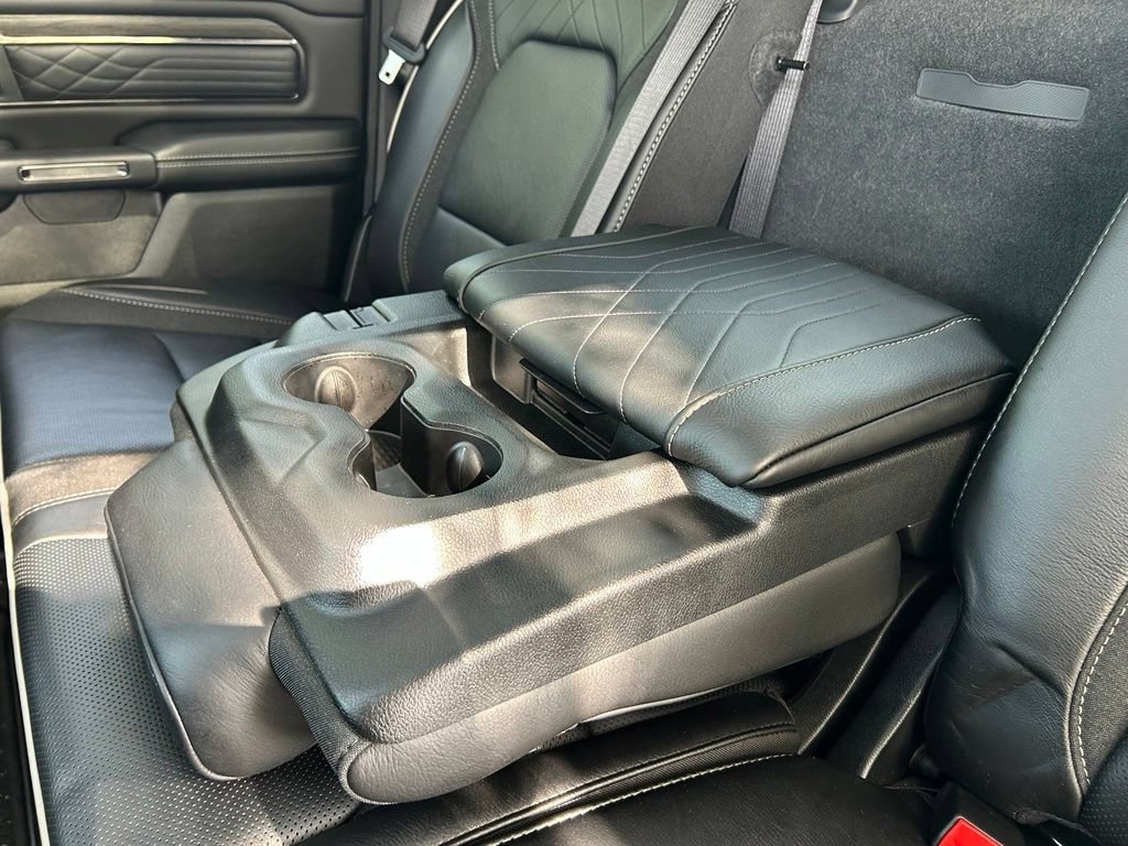 Used 2025 RAM 1500 Limited AWD/4WD image 54