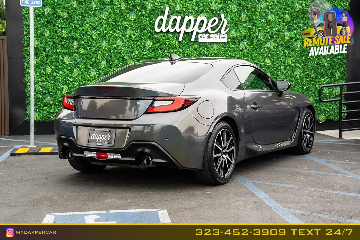 Used 2022 Toyota GR86 w/ ALL Weather Mat Package (TMS) RWD image 5